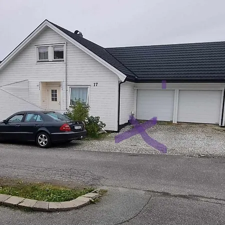 Small And Cosy With Free Parking Tromso Exterior photo